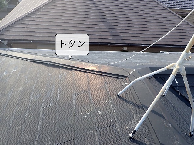 【佐世保市】トタン板金が台風被害で飛散寸前!危険性と対策方法をご紹介!